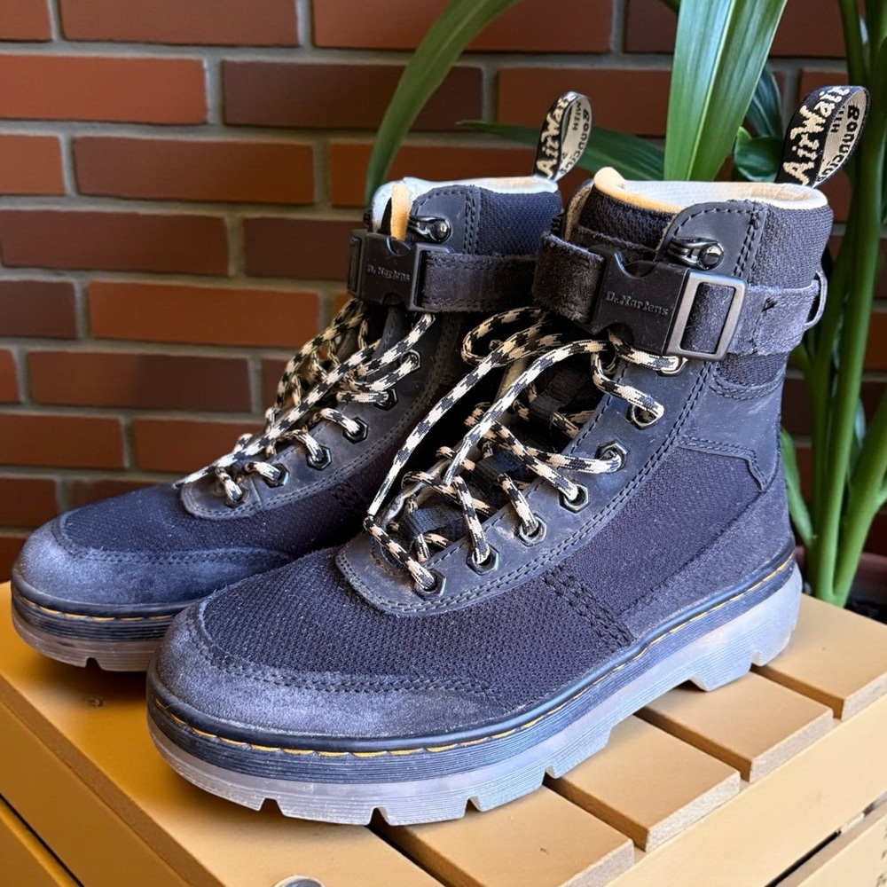 Dr. Martens COMBS TECH SUPERKNIT
SUEDE unisex High-Top Boots Mens 7, 8.5 women
